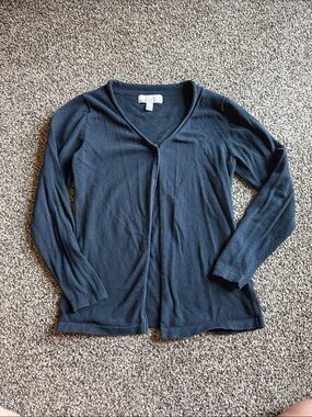 Cabela's Dark Navy Knit Sweater Top